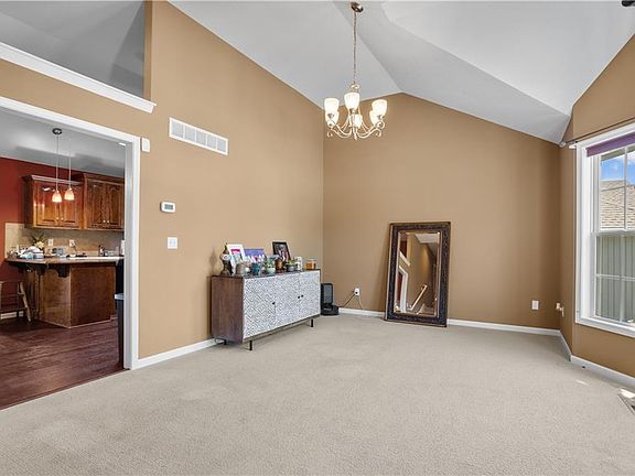 4th image of 8909 N Mersington Ave