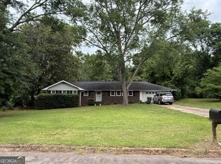 821 Shipp Cir NW, Conyers, GA 30012