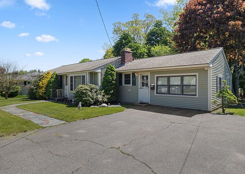 1st image of 25 Kings Mountain Dr