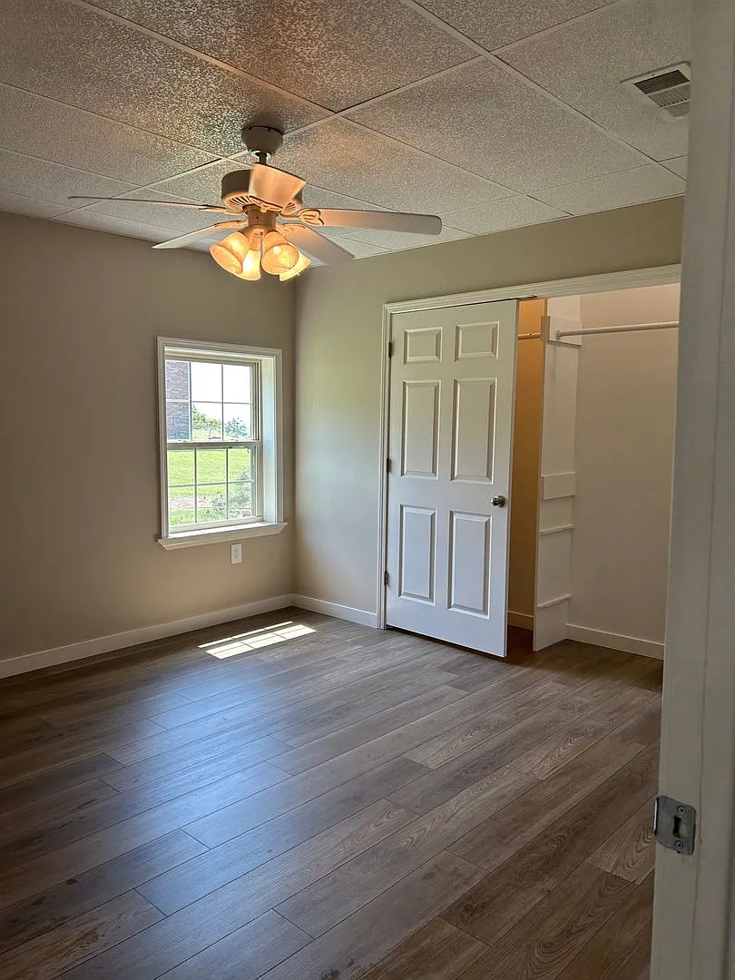 4 Silver Hills Ln — Photo 2