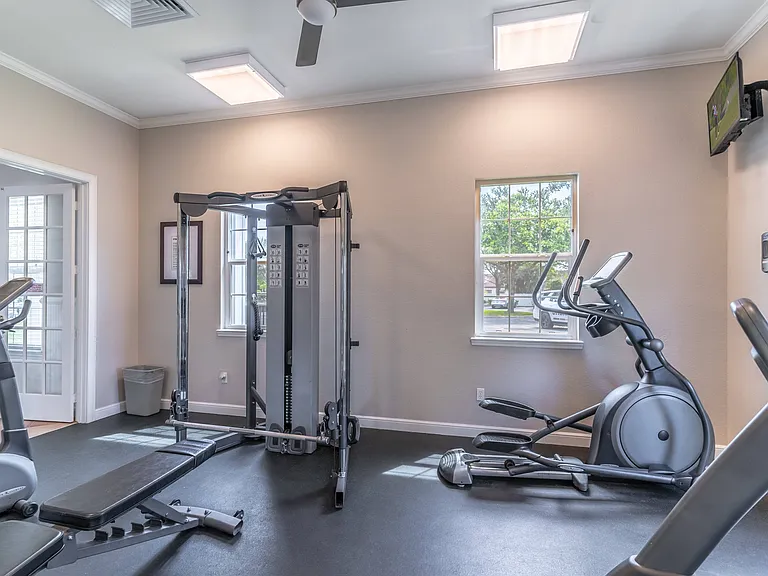 Malabar Cove Apartments — Photo 8