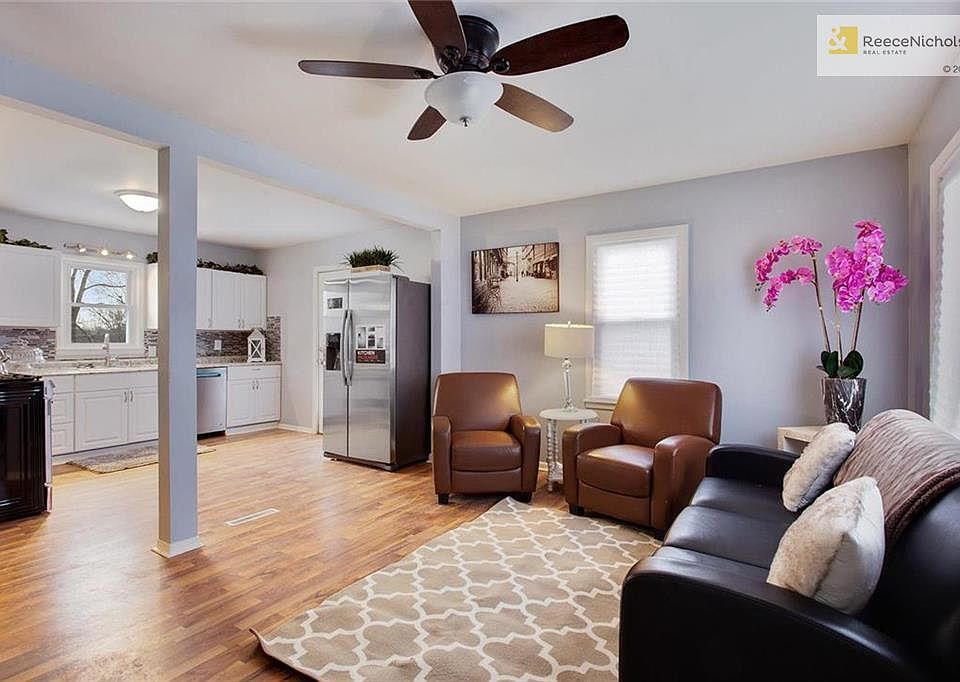 1st image of 2407 Shirley Dr