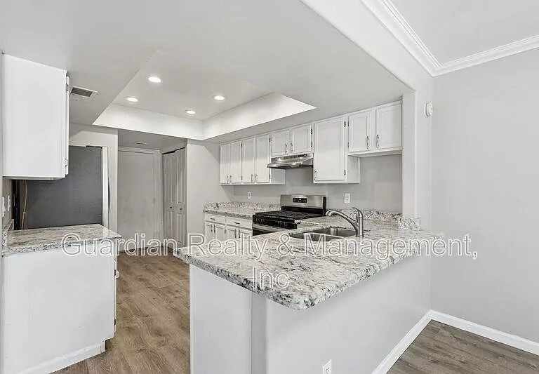 4397 S Potter Dr — Photo 4