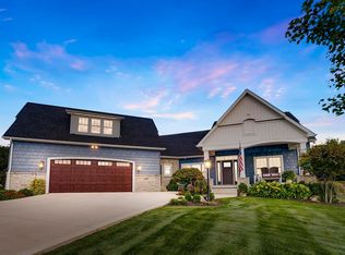 2118 Bluewater Dr, Warsaw, IN