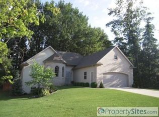 5408 Meadow Run Dr SW, Wyoming, MI 49509