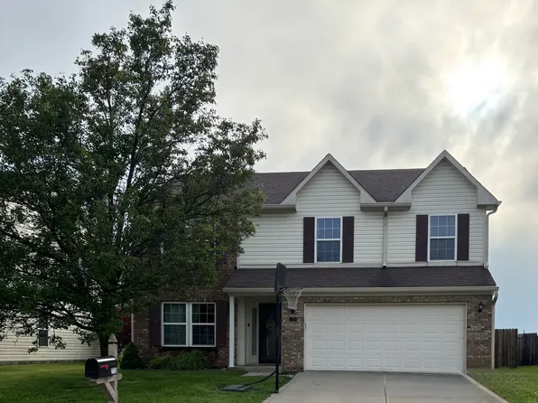 2730 Foxbriar Pl, Indianapolis, IN 46203