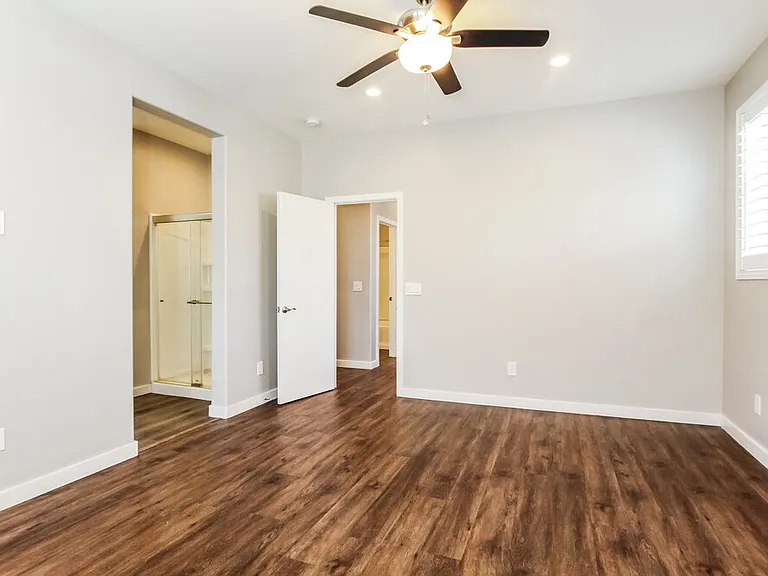 3218 W Glendale Ave #37 — Photo 9