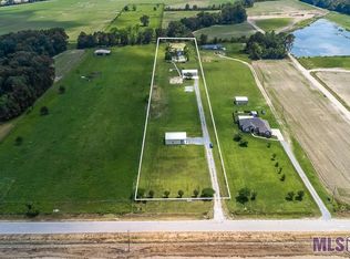 9223 Section Rd, Port Allen, LA 70767