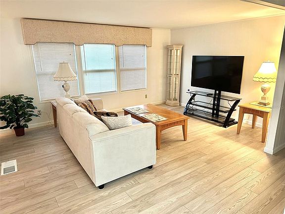 4th image of 2000 E Bay Dr Lot 83