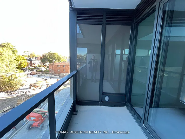 250 Lawrence Ave W #401 — Photo 18