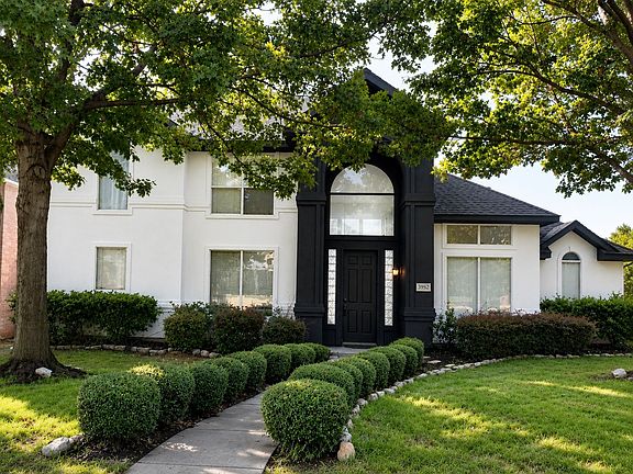 2nd image of 5952 Pebblestone Ln