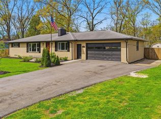 11351 Wilhurst Ave NE, Hartville, OH 44632