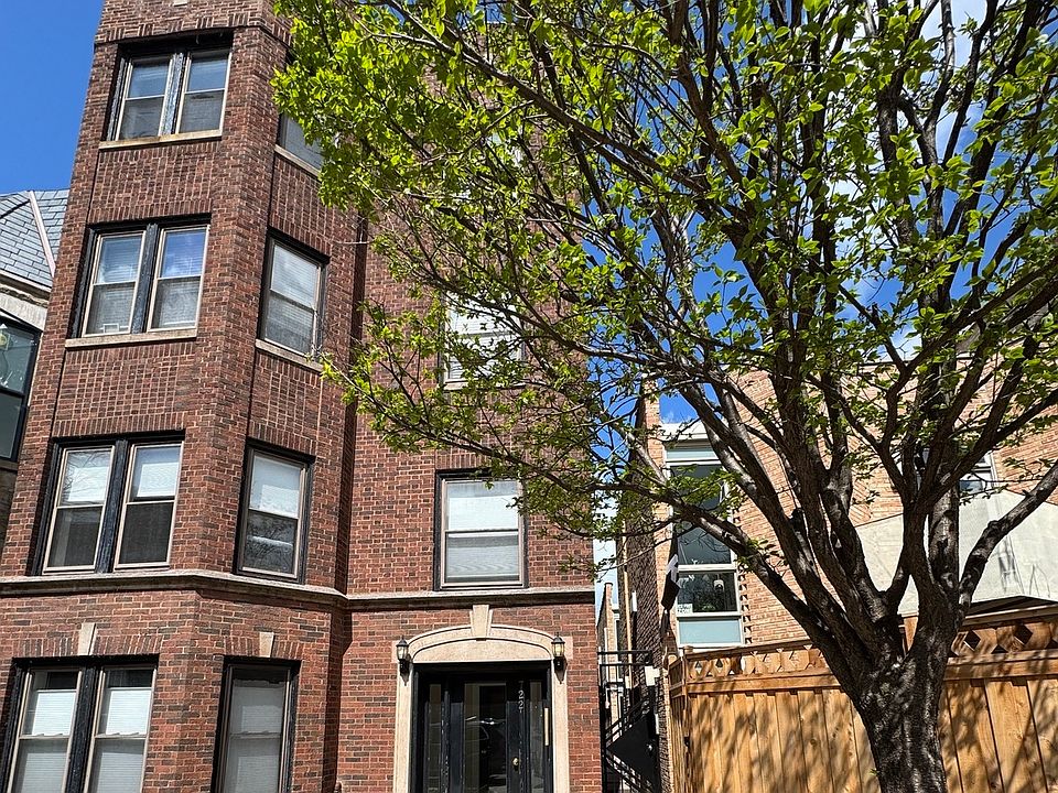 1st image of 722 W Oakdale Ave APT 1R