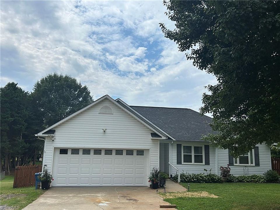 1st image of 186 Crestview Dr