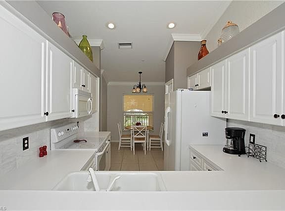 5th image of 20021 Barletta Ln Unit 2226