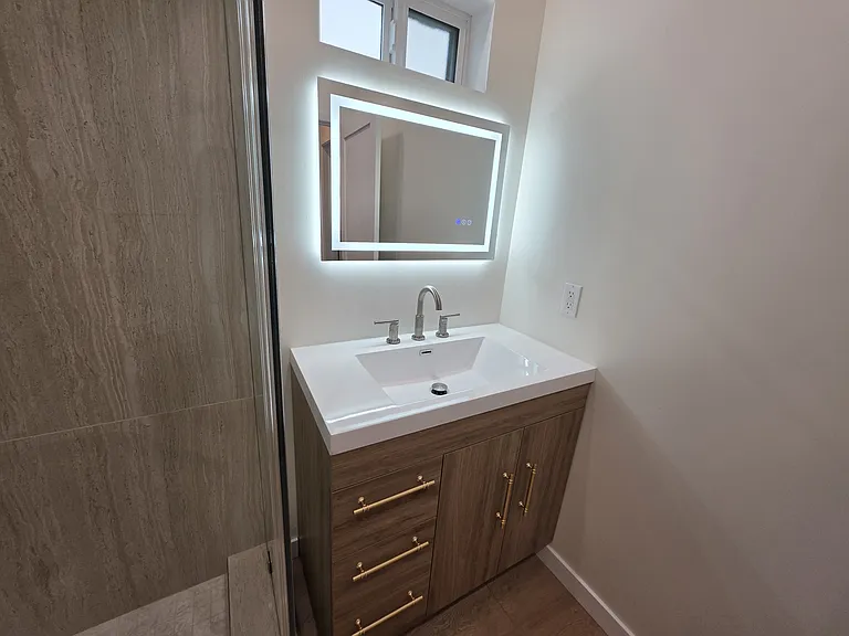 6746 Ben Ave — Photo 29