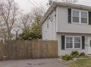 62 Taft Ave, Edison, NJ 08817