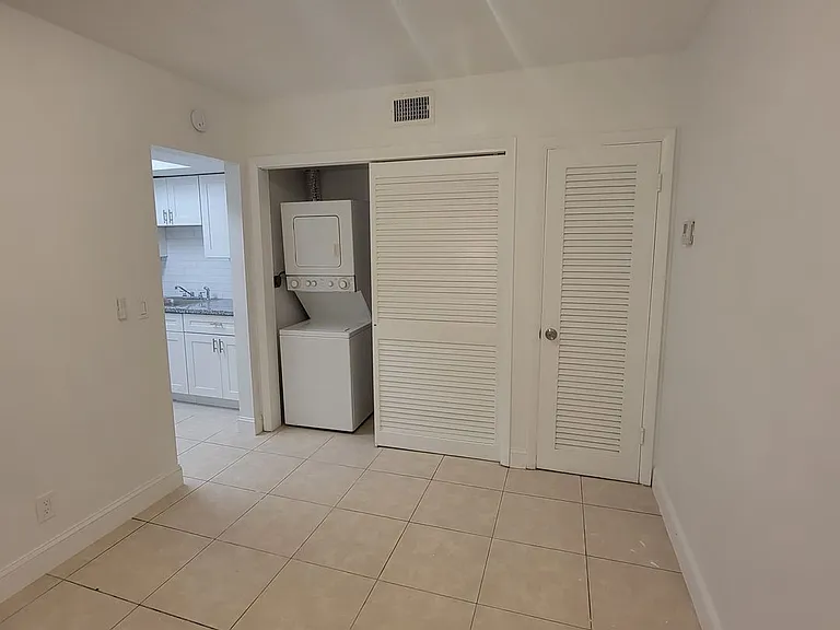 Eden House - 3601 Van Buren St Hollywood, FL 33021 — Photo 36