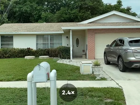 4313 Heath Circle S, West Palm Beach, FL 33407