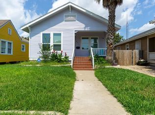 4016 Avenue S 1/2, Galveston, TX 77550