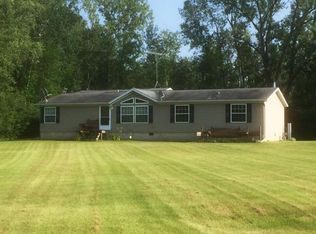 6612 Superior Ave, Oconto, WI 54153