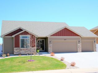 6850 Meade St, Wellington, CO 80549