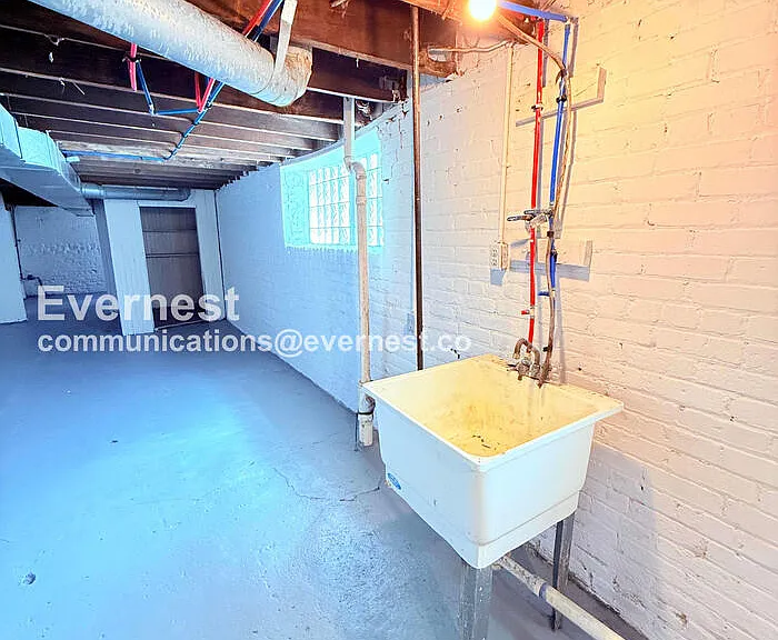 2302 Hazelwood St #1 — Photo 21