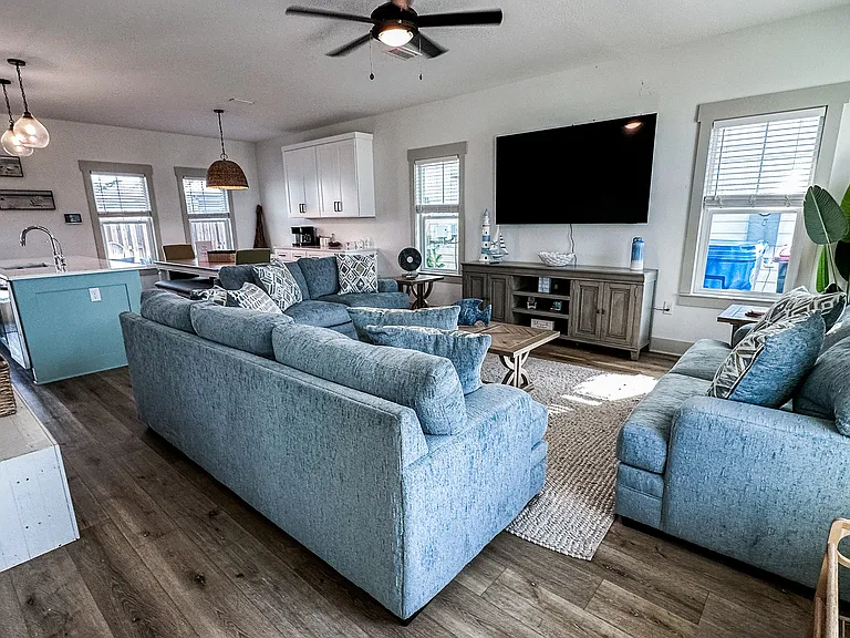 22524 Lakeview Dr — Photo 75