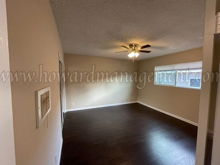 1005 Hill St — Photo 7