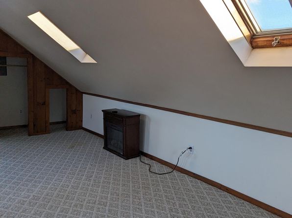 (undisclosed Address)