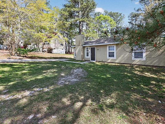 4th image of 405 Rockingham Rd