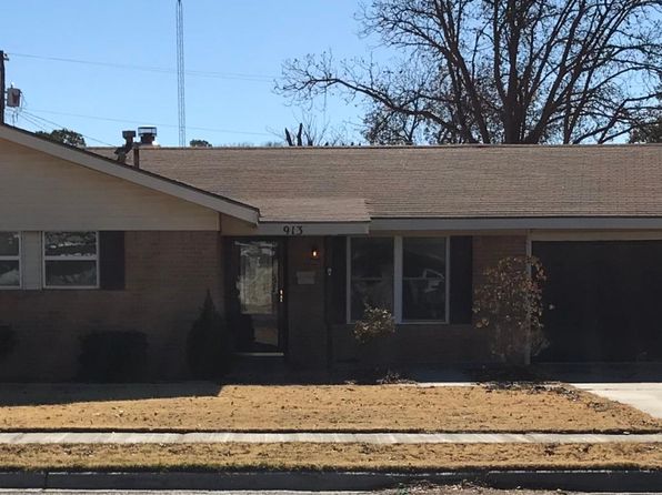 913 E Waco St