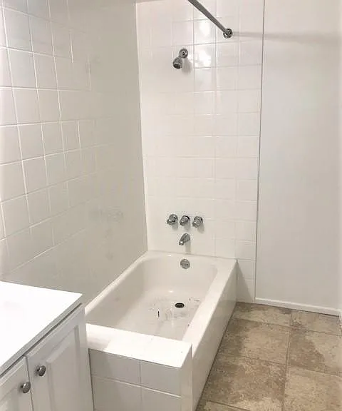625 Bradbury St #1 — Photo 10