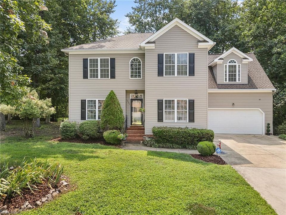 1st image of 117 Lake Pointe Dr