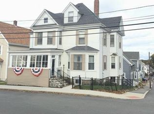 27 Commonwealth Ave, Gloucester, MA 01930