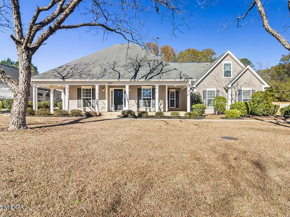 209 Grove Ln, Kathleen, GA 31047