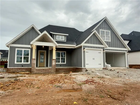 6607 S 60th St, Rogers, AR 72758