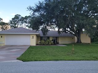 621 Dozier Ave, Sebring, FL 33875