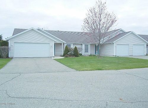 1st image of 2944 Willow Terrace Ct