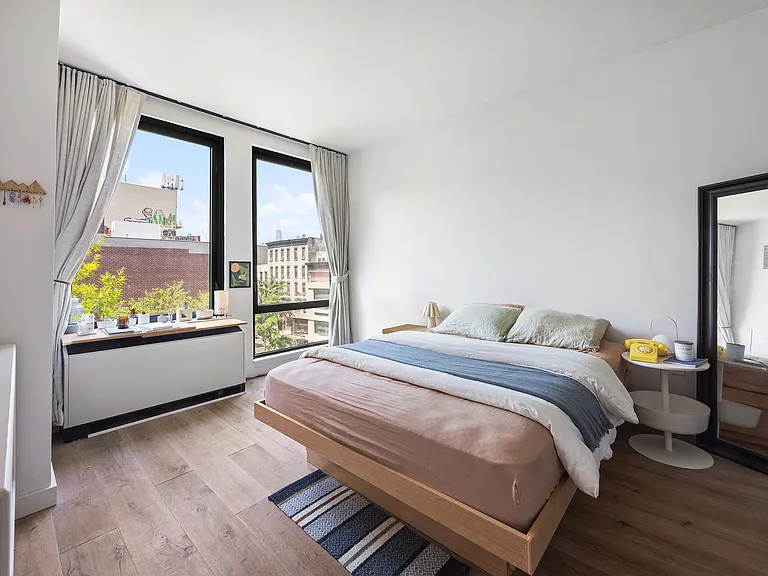 215 Avenue B #4A — Photo 7