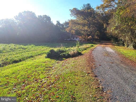 5th image of 4500 Stein Hwy