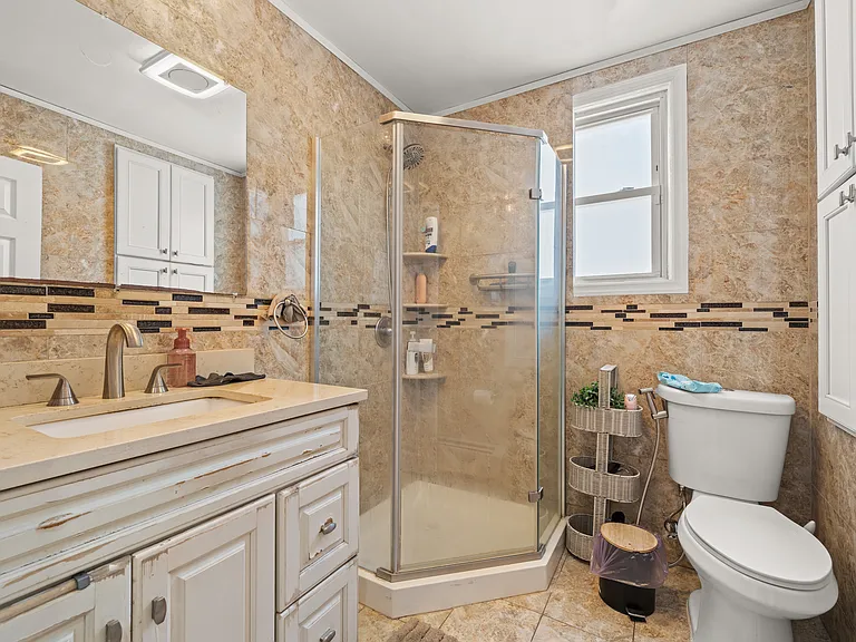177 Harding Ave #1 — Photo 6