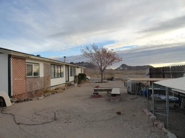 3016 Thunder Mountain Ln, Tonopah, NV 89049