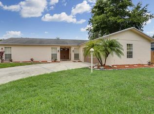 623 Barkfield Loop, Brandon, FL 33511