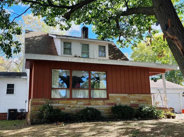 809 Wilson Blvd, Saint Louis, MI 48880