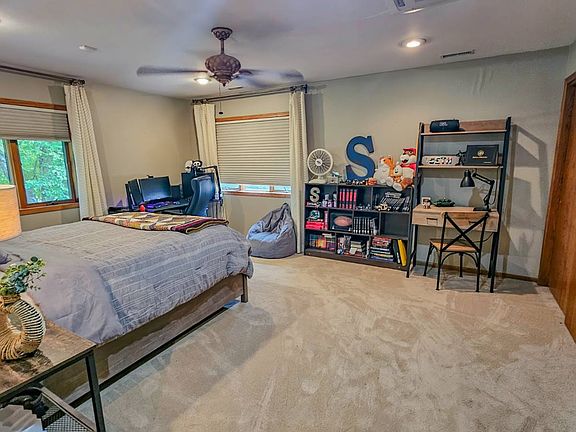 29th image of this home