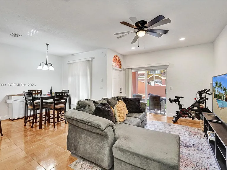 1315 N Santa Catalina Cir #1315 — Photo 26
