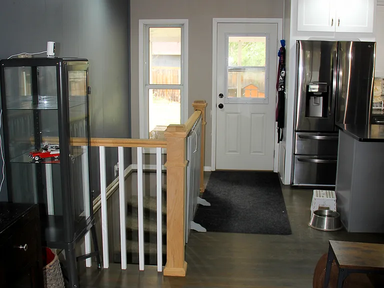 1495 S Grape St — Photo 19