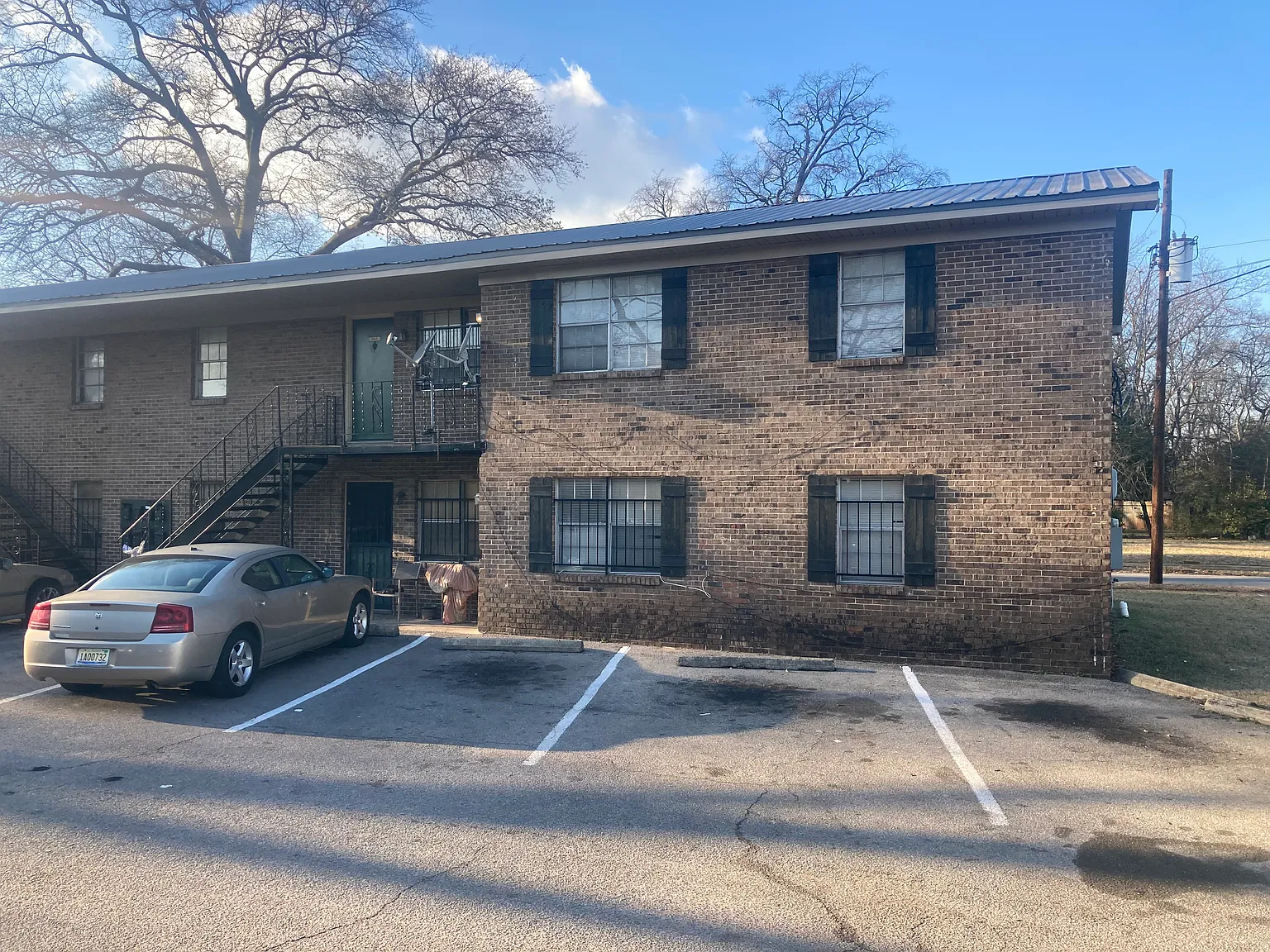 2 bed, 800 sqft, $700 — Photo 2