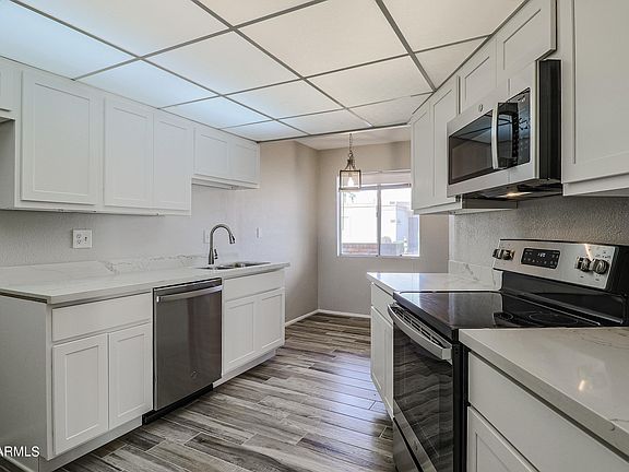 2nd image of 10905 W Coggins Dr